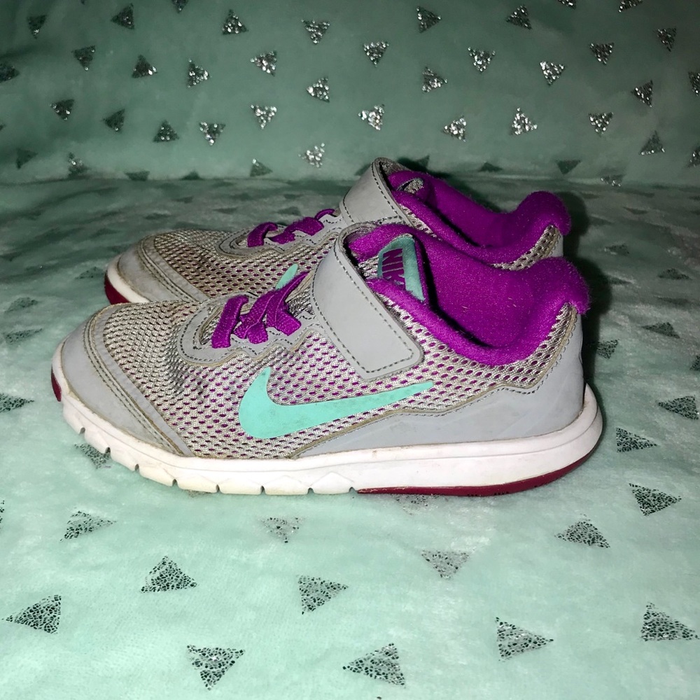 Little Girls Nike Sneakers
